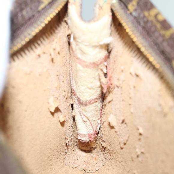 LOUIS VUITTON Monogram Bucket PM Pouch Accessory Pouch LV Auth 63935 - Picture 11 of 16